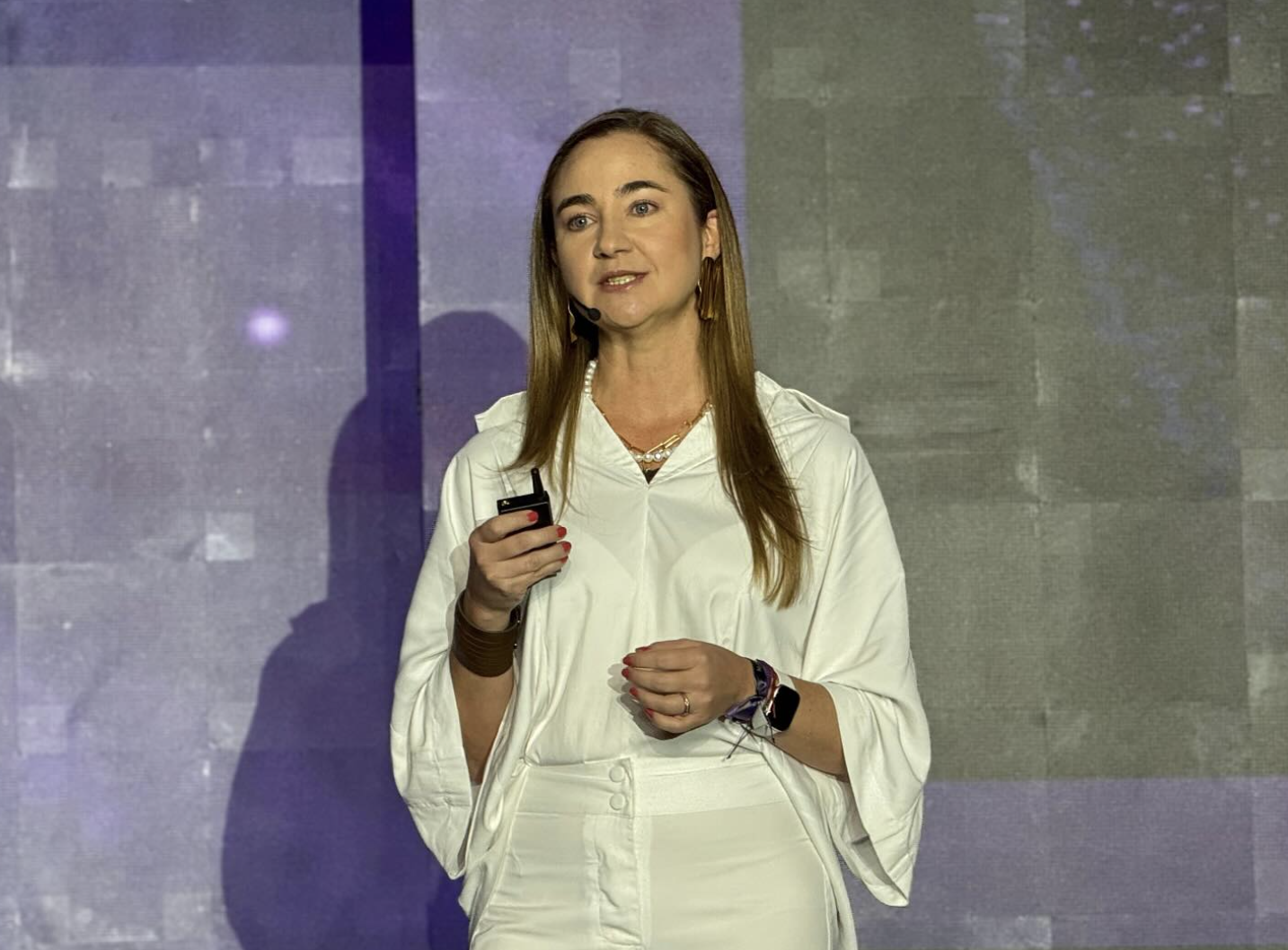Marcela Torres en el CX Summit 2025: Experiencias Wow, el corazón de Nu Colombia